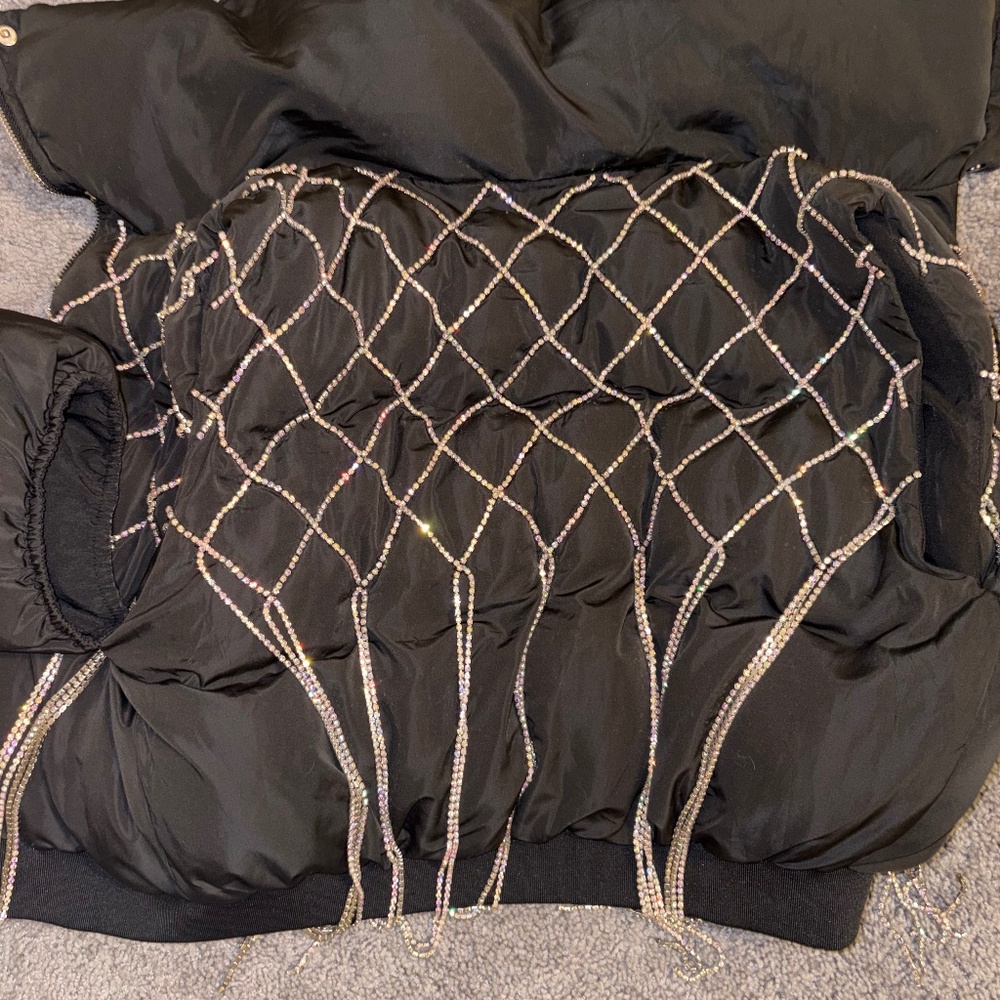 AKIRA Black Cold-Shoulder Puffer Coat With Iridescent Rhinestones Size M - Picture 3 of 16